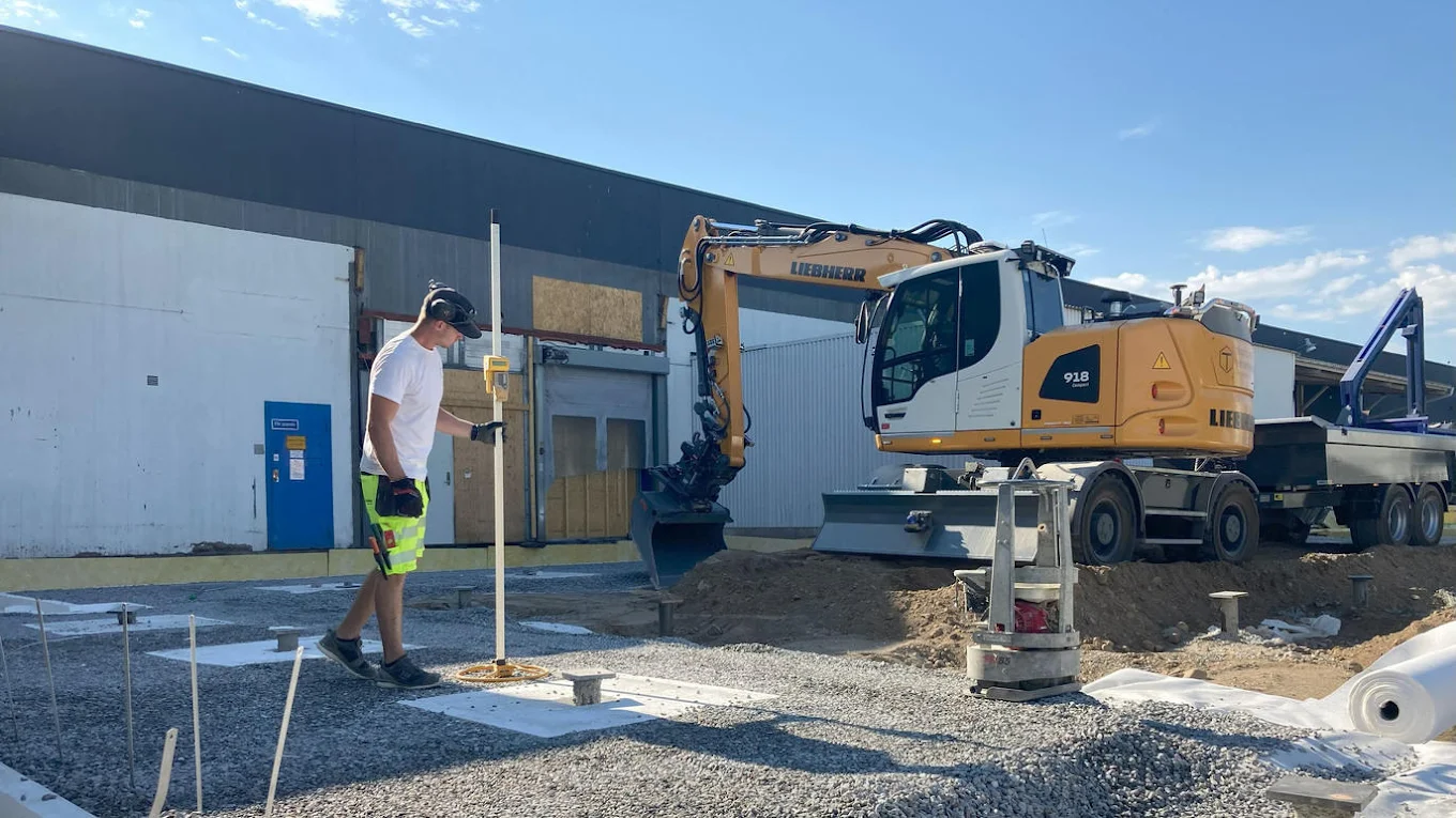 Kommersiellt bygg – markentreprenad för kontor, lager och industri i Örebro län